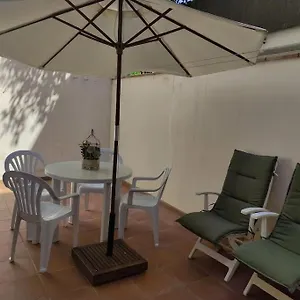 https://cozy-flat-with-terrace.topcostabravahotels.com